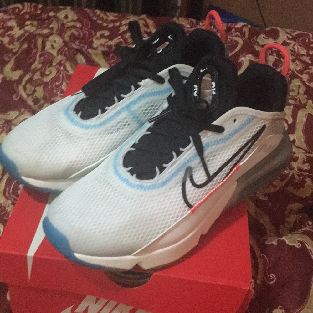 Women’s Nike Air Max 2090 (GS)